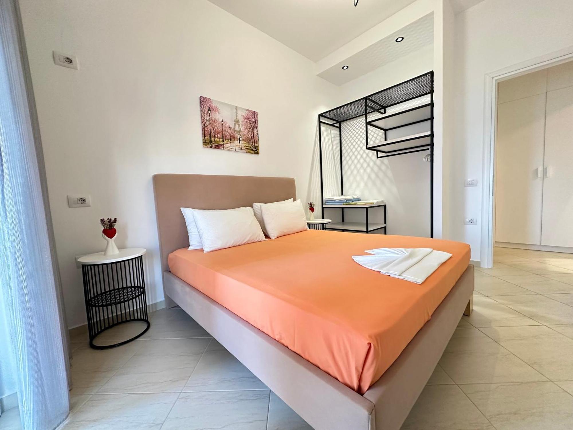 Aqua Apartments Seaview Sarande Bagian luar foto