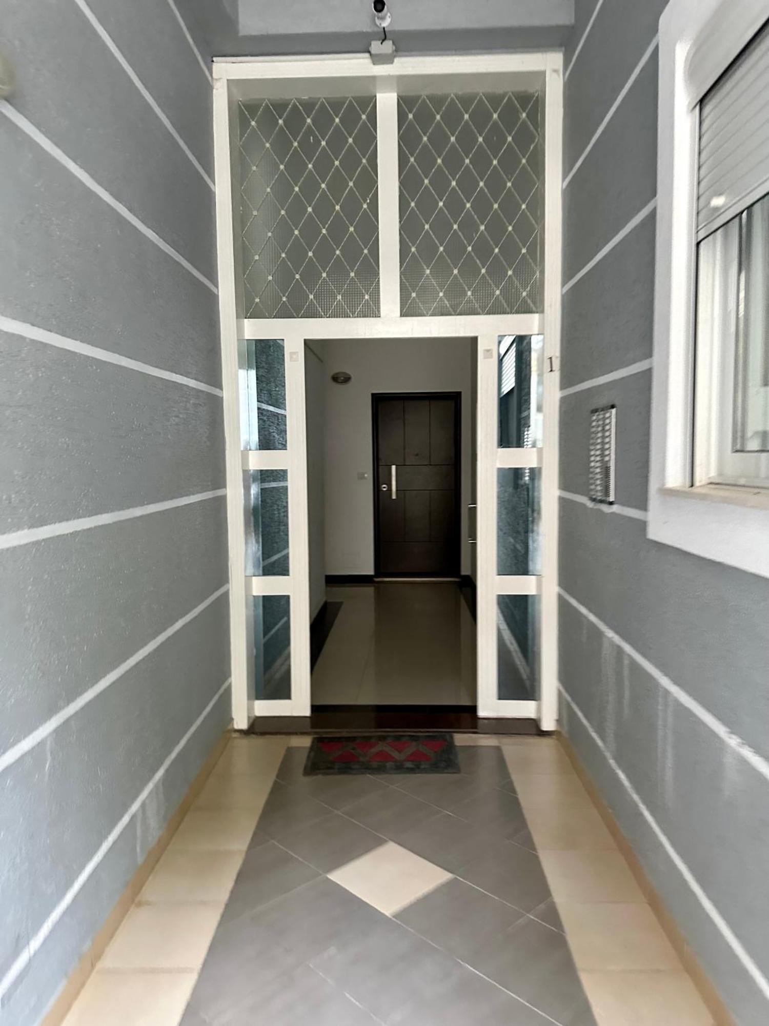 Aqua Apartments Seaview Sarande Bagian luar foto